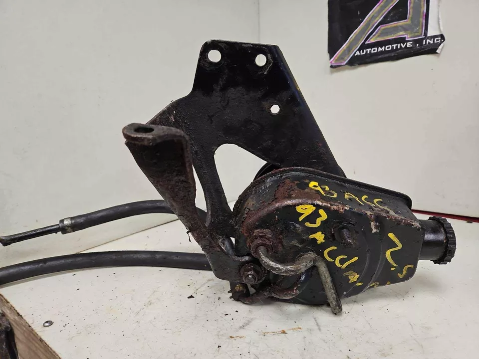 Bomba/motor de dirección asistida 90-95 PLYMOUYH ACCLAIM con depósito ranura única OEM Foto 3 de 4