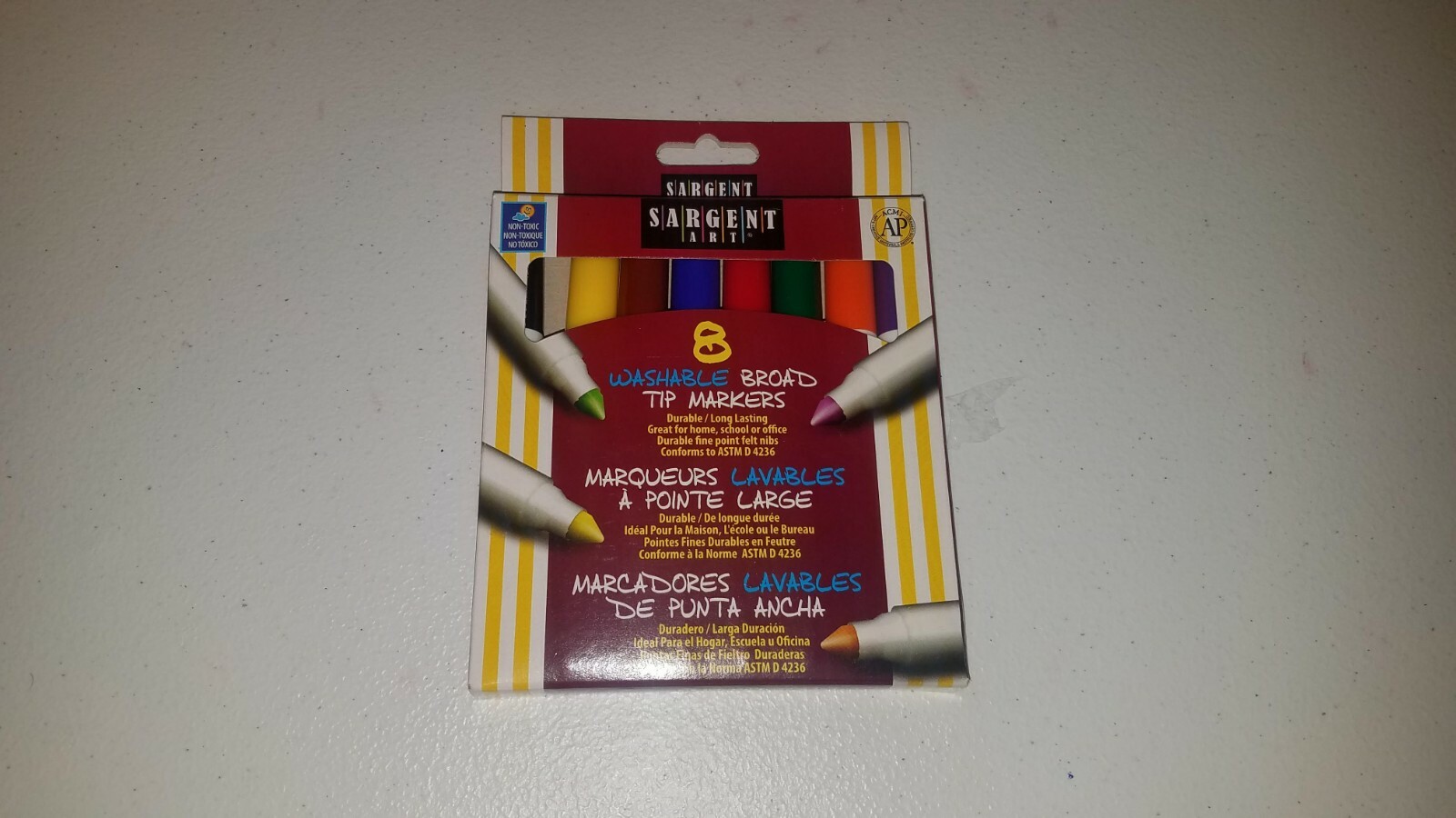 - Broad Tip - 8 Count Broken Tip On The Blue One