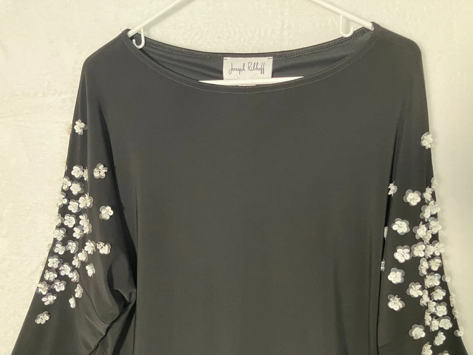 Top túnica negra Joseph Ribkoff talla 4 lentejuelas perla 3D floral adornado elástico Foto 3 de 4