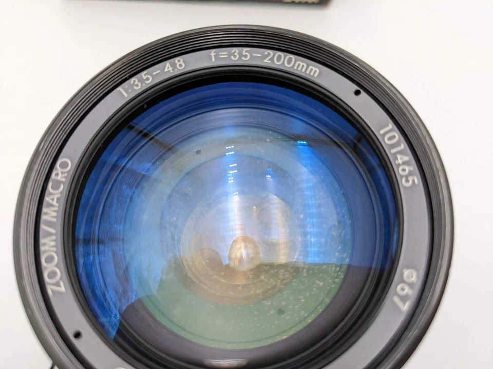 SAKAR MC Auto Zoom/Macro Lens 35-200mm 1:3.5-4.8 Boxed Needs Cleaning - Image 3 of 4