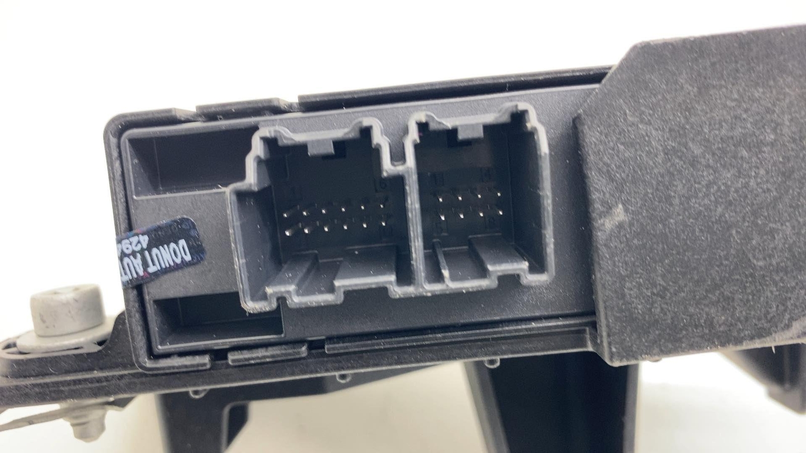 ⭕ 2017-2020 Maserati Levante Network Gateway Computer Control Module 068293147AC