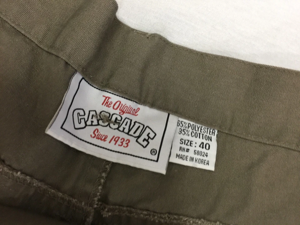 NUEVO CON ETIQUETAS PANTALONES CORTOS CASCADE CARGO ORIGINALES PARA HOMBRE TALLA 40 Foto 2 de 3