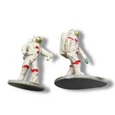 Micro Machines NASA Space Lunar Apollo 17 Astronauts: Micro Galoob Figures Set