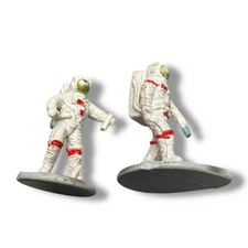 Micro Machines NASA Space Lunar Apollo 17 Astronauts: Micro Galoob Figures Set