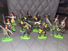 Vintage Britains Deetail Toy Medieval Knights Random Big Lot Smaller Knight