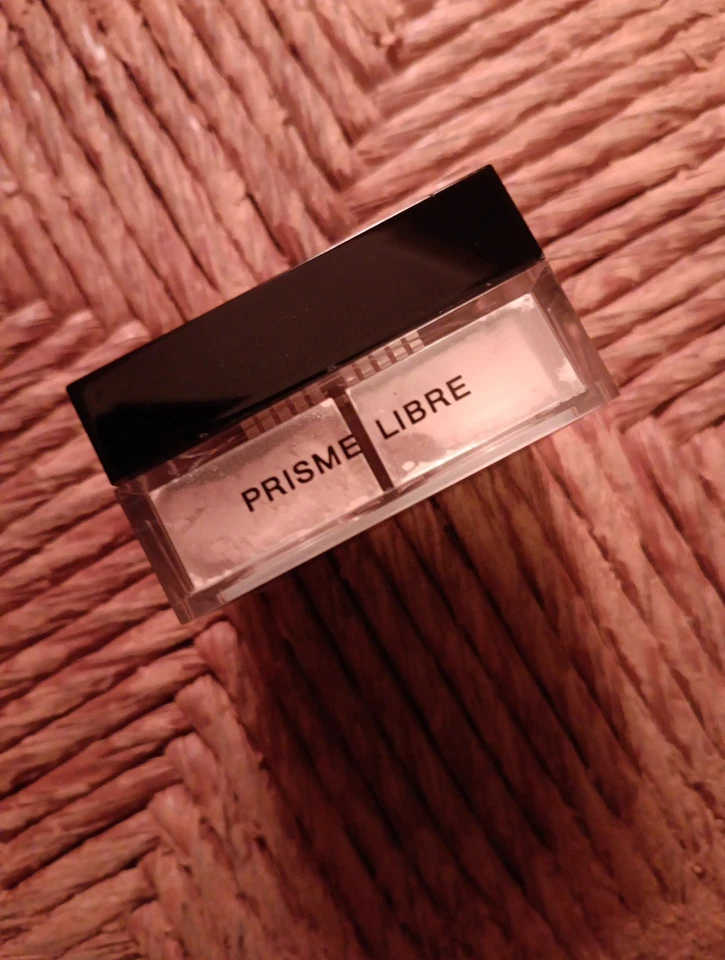 Givenchy Prisme Libre Loose Powder # 3 VOILE ROSE Old Formula .14 Oz Mini Size - Image 3 of 3