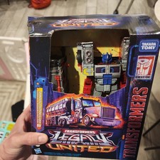 G2 Universe Laser Optimus Prime Leader Class   Transformers  Legacy United New