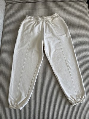 Cremefarbene Jogginghose von NewBalance 38