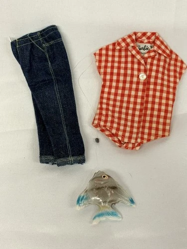 Vintage Barbie Set #967 Picnic Set Fish, Jeans, Top