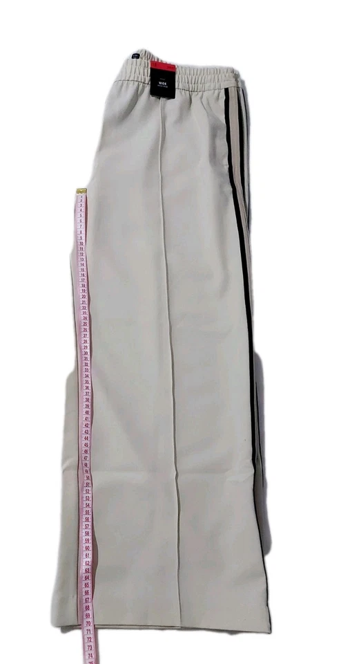 M&S High Rise Wide Legs Pull On Trousers Cream Mix Size 18 Short Length - Image 2 of 4