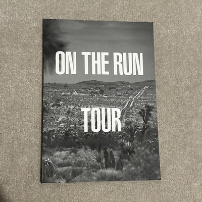 Beyoncé & Jay-Z   ON THE RUN Tour Book Program (2014) OTR1