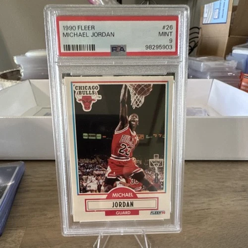 Fleer 1990 Fleer Michael Jordan #26 Chicago Bulls PSA Graded NBA Card