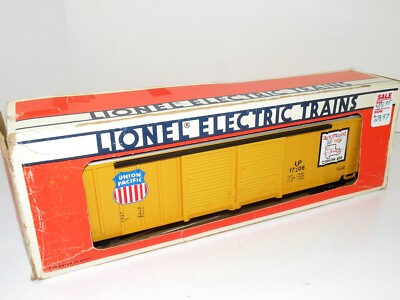 Lionel 6-17208 Union Pacific Double Door Boxcar C10