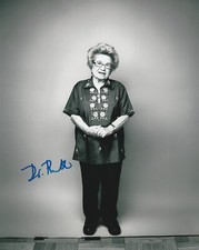 * DR. RUTH WESTHEIMER * signed autographed 8x10 photo * SEX THERAPIST * 4