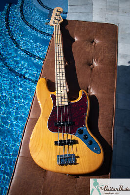 2022 Fender Made in Japan Hybrid II Jazz Bass with Maple Fretboard