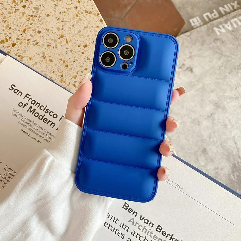 iPhoneアクセサリー The Puffer Case iPhone14 The Puffer Case® | Urban Sophistication