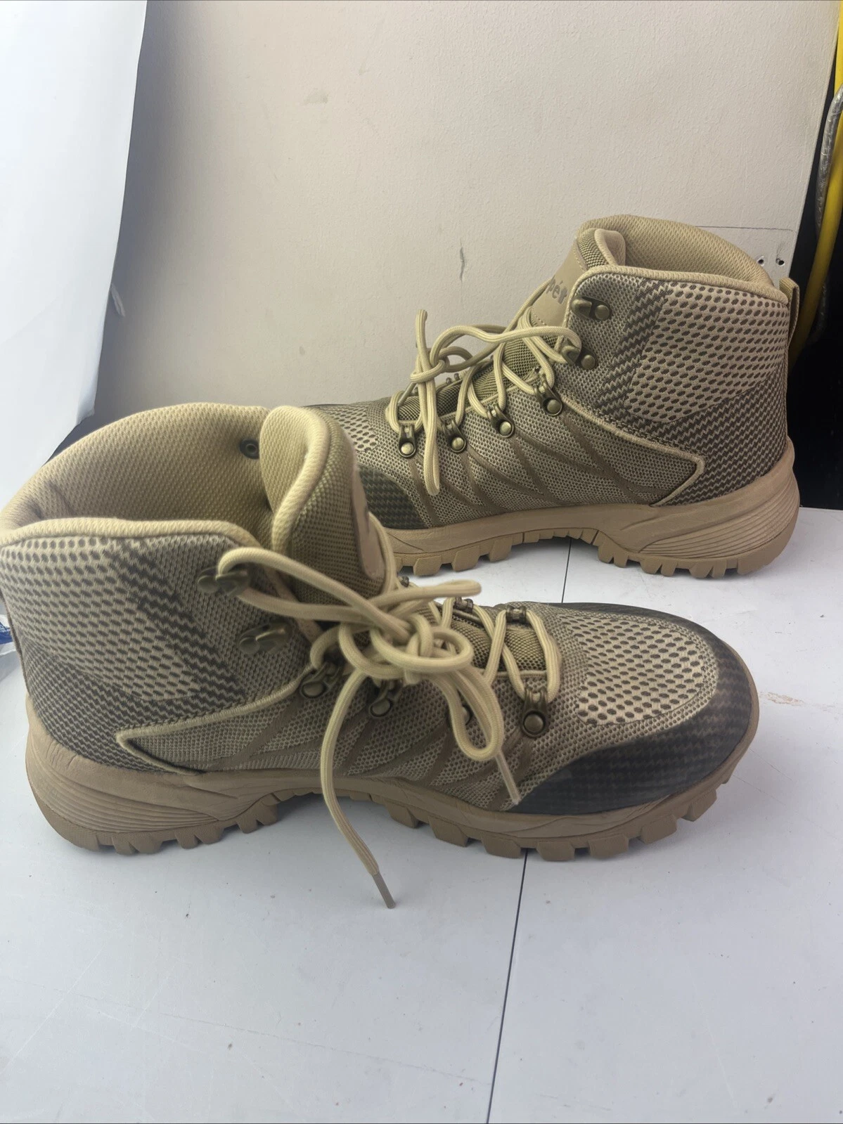 Propét Traverse Boots Mens Size 11M Brown Tan Hiking Camping Waterproof Comfort
Opens in a new windo