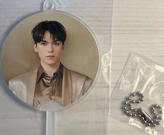 SEVENTEEN 7thチャームVERNON SEVENTEEN 7th Anniversary MOMENT Vernon Charm No Photo card