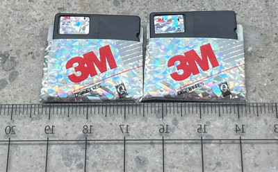 Zuru Mini Brands Retro 3M Diskette in Metallic- Selten! 