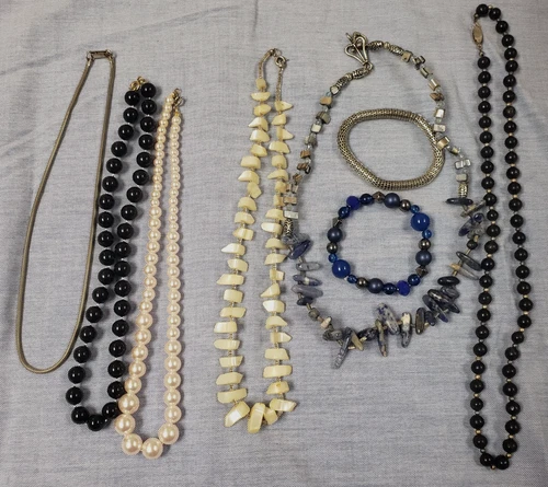 Vintage Estate Fashion Costume Jewelry Lot  Of 8 Wonderful Pieces