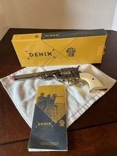 1040/B Denix American Civil War Navy Revolver USA 1851 Non Firing Replica