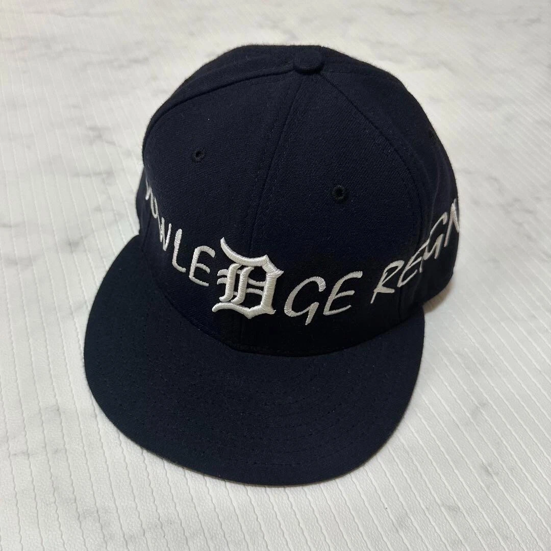 Supreme Harlem Custom New Era KNOWLEDGE REIGNS NAVY 7 5/8