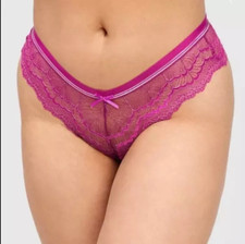 Frederick's of Hollywood Women's Medium Caroline Fuchsia Pink Lace Panties