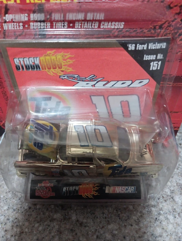 Juego de coleccionistas Tide Racing Team NASCAR 1993 ~ Darrell Waltrip y Ricky Rudd Plus Foto 4 de 4