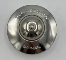 The Pampered Chef Cut N Seal Cutter Press 3.5” Pastry Biscuit Sandwich Maker