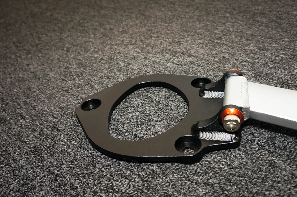 Alutec Front Strut Bar For 2013-19 Mercedes Benz CLA-Class C117 - Image 3 of 4