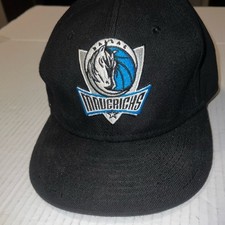 NBA Hardwood Classics Dallas Mavericks Black Baseball Hat Retro Logo Cap