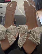 Zara Woman