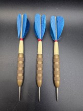 Vintage Unicorn Blue Feather Set Of Darts With Clear Case - Made In England