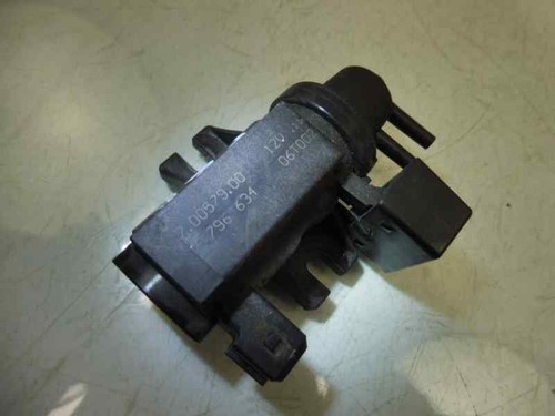 70057900 ZUSÄTZLICHES LUFTVENTIL / 7796634 / 2024683 FÜR BMW SERIE 1 BERLINA E8