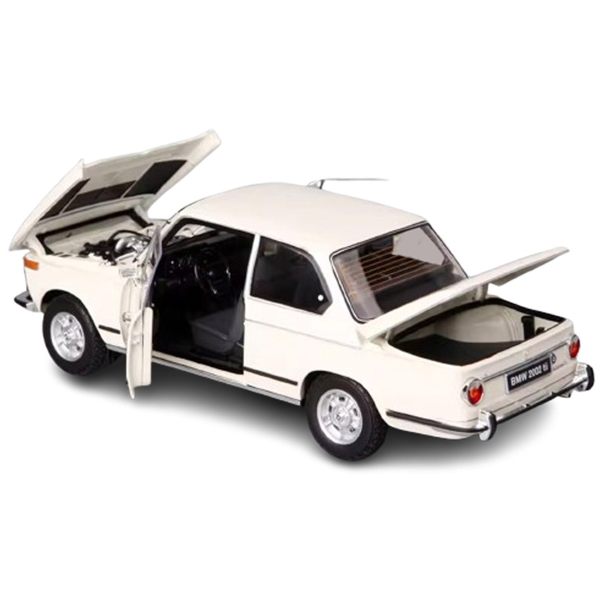 1:18 Scale BMW 2002 tii White Alloy Diecast Model Car