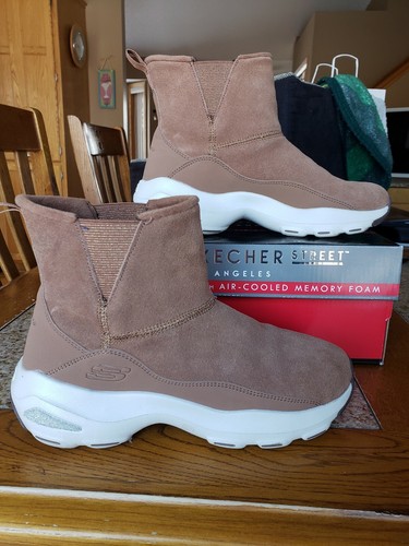 skechers toasty toes waterproof