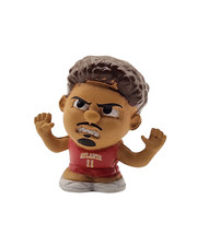 Minifigura de 1" Trae Young Atlanta Hawks serie 8 de la NBA TeenyMates 2023