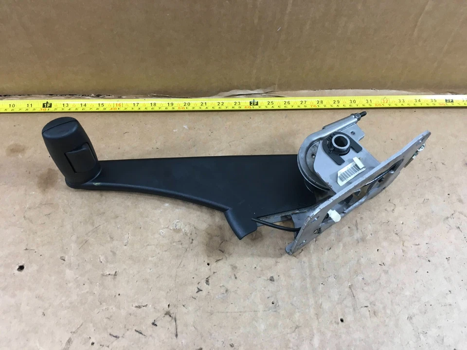 2014 MINICOOPER COUNTRYMAN РЫЧАГ РУЧНОГО ТОРМОЗА В СБОРЕ 11329523 OEM. - Изображение 4 из 4