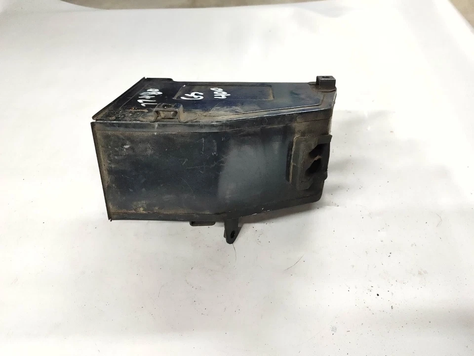 Carcasa de caja de aire Suzuki GS400 1977 Foto 2 de 4