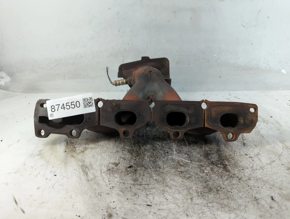 Выпускной коллектор турбокомпрессора 2003-2005 Saturn Ion с турбонагнетателем M08F4 - Изображение 2 из 4