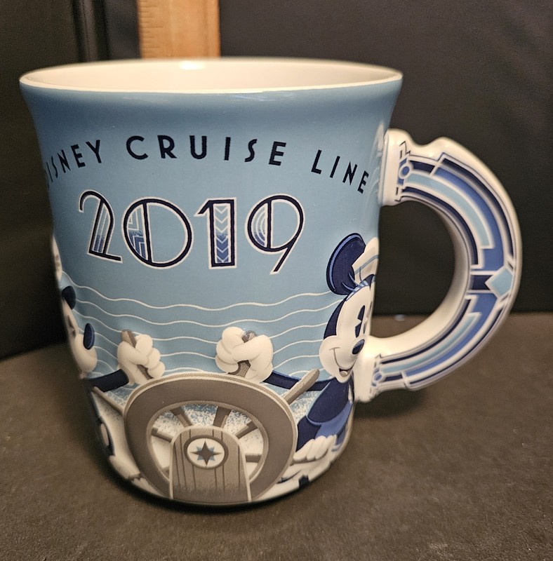 2019 Disney Cruise Line Mickey & Minnie Mouse Ceramic Coffee Mug 4" high-shelf