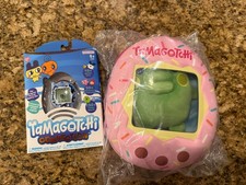 SDCC 2025 Tamagotchi Connection Wild Blue bundle w/ Tamagotchi Kutchipatchi Back