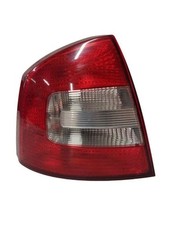 SKODA OCTAVIA I 1U2 Rücklicht hinten links 1Z5945095B 1.60 Petrol 2009 31038601