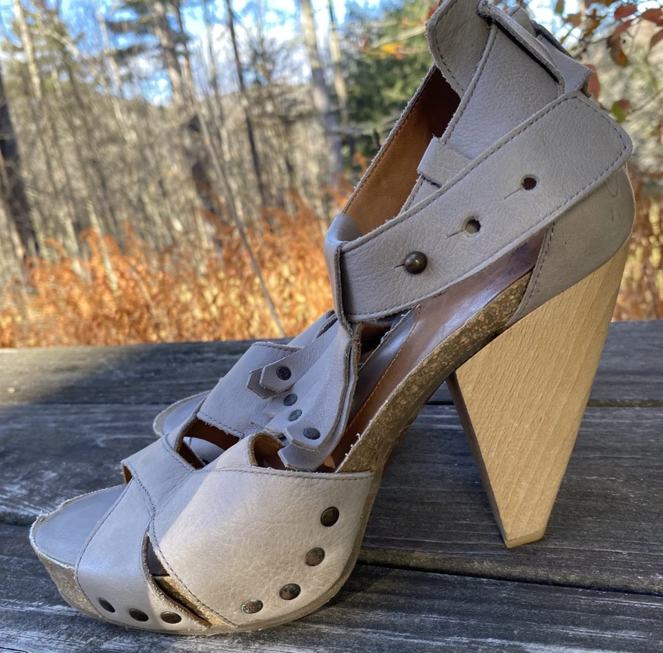 Fluevog Grey Rules Goodall Leather Peep Toe High Heel Sandals/Shoes - Size 10 - Image 4 of 4