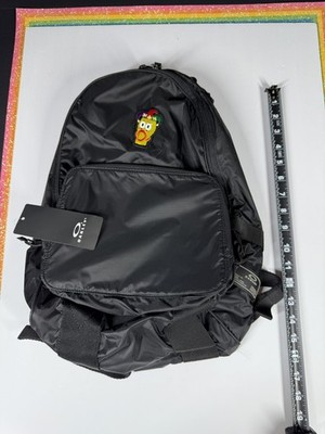 Oakley 18L Packable Backpack 921424ODM Blackout Dave's Hot Chicken Patch