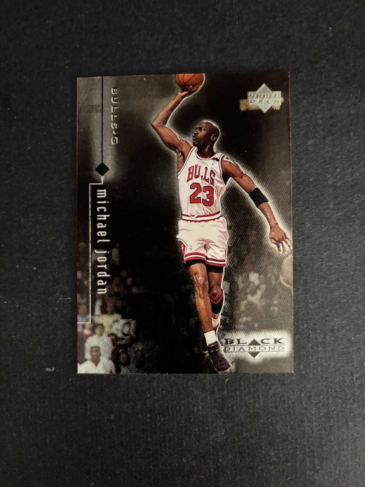 1998/99 UPPER DECK BLACK DIAMOND BASKETBALL #10 MICHAEL JORDAN  NM-MINT+