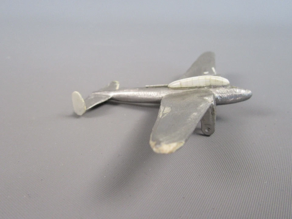 B376 Vintage Messerschmitt Bf 110 Aereo Bi Motore Giocattolo Alluminio 10.8 Cm - Immagine 4 di 4