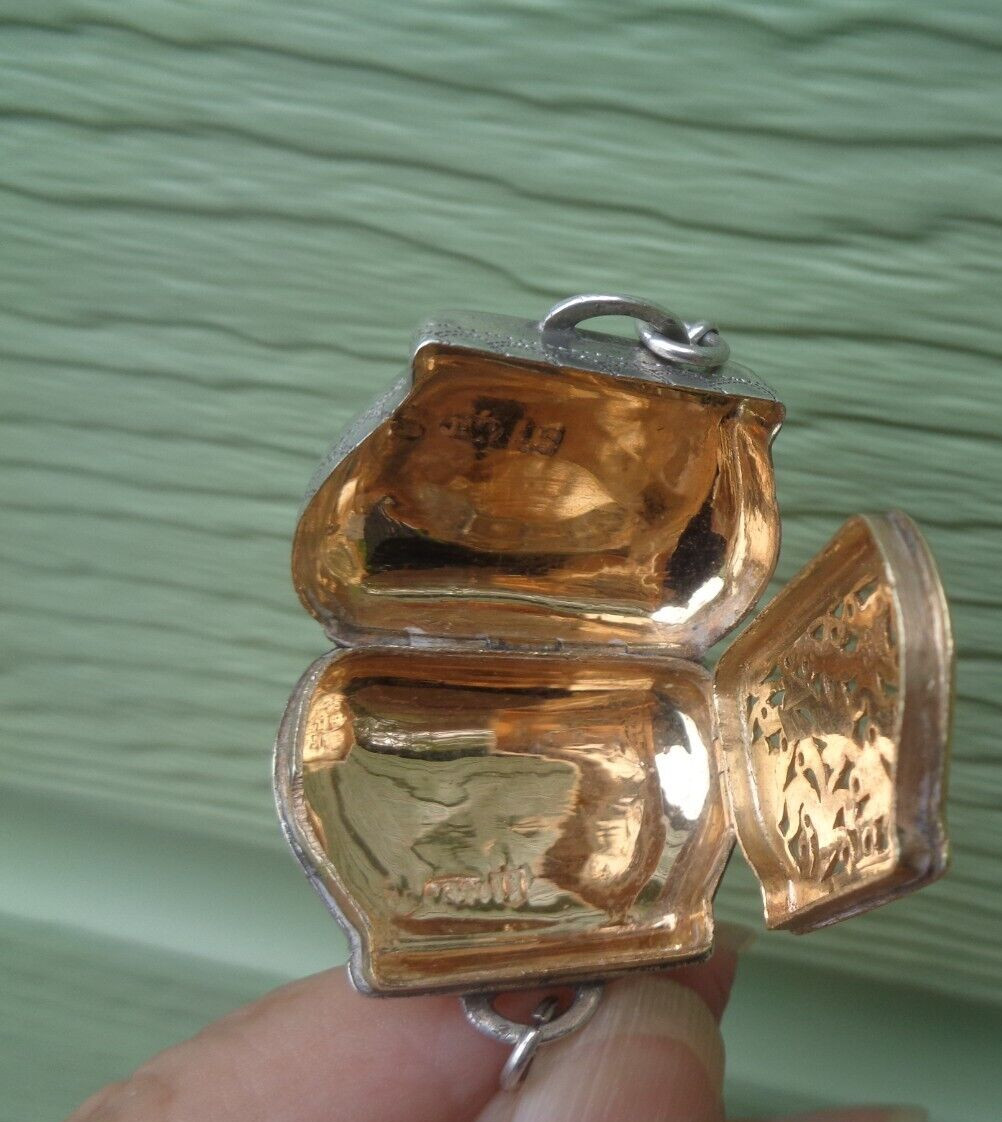 Georgian Sterling Silver Vinaigrette h/m 1818 Birmingham Joseph Willmore HANDBAG