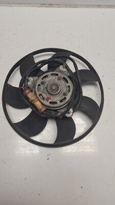 Lüfter Klimalüfter Audi A4 B5 A6 4B VW Passat 3B Lüftermotor 8D0959455C