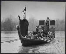 The Lion In Winter ’75 KATHARINE HEPBURN BOAT ROWERS